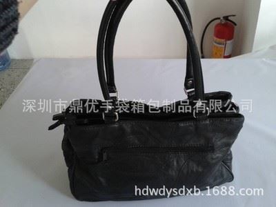 女式手提包 新款供應真皮車縫線女包 黑色百搭歐美潮流個性包包-深圳市鼎優手袋箱包制品提供女式手提包 新款供應真皮車縫線女包 黑色百搭歐美潮流個性包包的相關介紹、產品、服務、圖片、價格深圳市鼎優手袋箱包制品、拉桿箱包、手袋等等、皮具、紡織品、服裝服飾的購銷